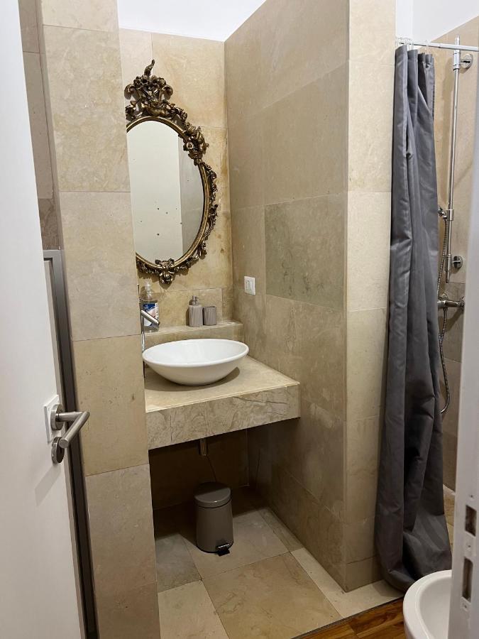 Li Turnisi Apartment Lecce Exterior photo