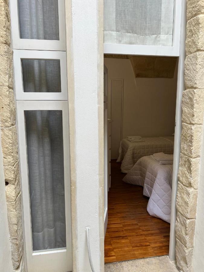 Li Turnisi Apartment Lecce Exterior photo